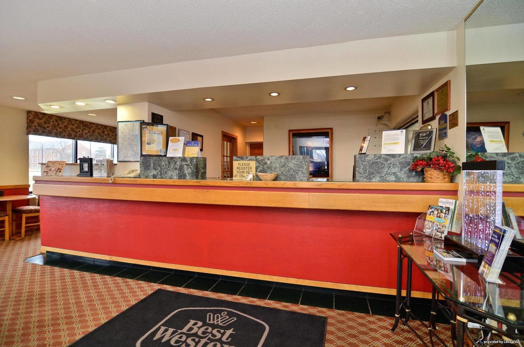 Best Western Inn of St. Charles Saint Charles Interior foto