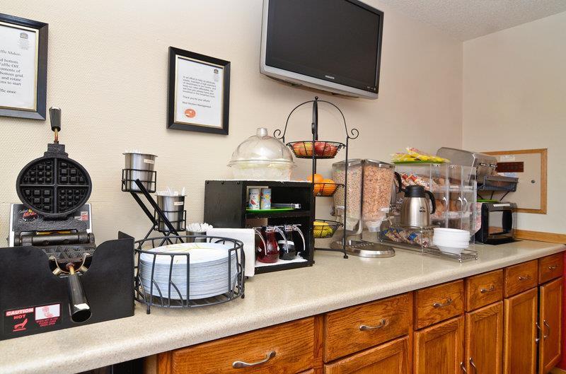Best Western Inn of St. Charles Saint Charles Restaurant foto